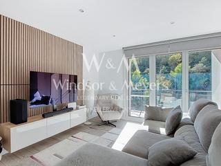 Pis a Avinguda fiter i rossell 109. Piso reformado con mucha luz natural, vistas al río y a la monta Pis a Avinguda fiter i rossell 109. Piso reformado con mucha luz natural, vistas al río y a la monta