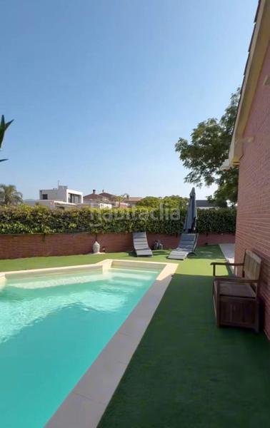 Foto aff6a896-f254-4515-9437-4ad913efdf98. Xalet amb calefacció aparcament piscina a Ponent Reus Foto aff6a896-f254-4515-9437-4ad913efdf98. Xalet amb calefacció aparcament piscina a Ponent Reus