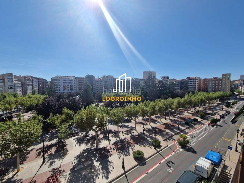 Foto dcd87cdb-c950-4c03-829c-c7c4673b6e99. Appartamento con riscaldamento in Gran Via Logroño Foto dcd87cdb-c950-4c03-829c-c7c4673b6e99. Appartamento con riscaldamento in Gran Via Logroño