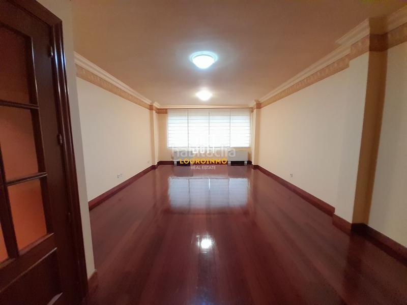 Foto 0f0a551b-cbd5-457d-a200-3b3b6938d193. Appartamento con riscaldamento parcheggio in Gran Via Logroño Foto 0f0a551b-cbd5-457d-a200-3b3b6938d193. Appartamento con riscaldamento parcheggio in Gran Via Logroño