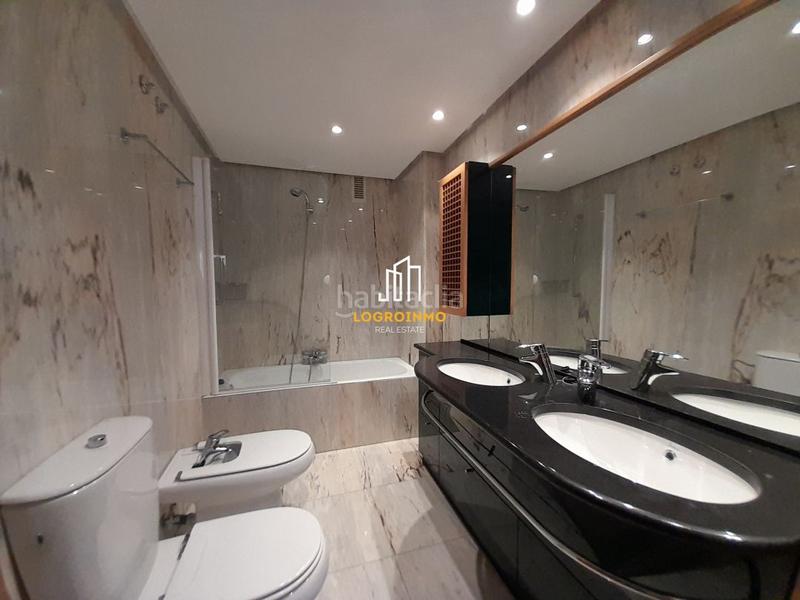 Foto a26347e7-da8a-49d5-be41-babcc0192d37. Appartamento con riscaldamento parcheggio in Gran Via Logroño Foto a26347e7-da8a-49d5-be41-babcc0192d37. Appartamento con riscaldamento parcheggio in Gran Via Logroño