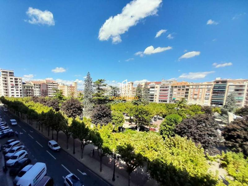 Foto e839dea1-afeb-4bb2-905c-6898363a90ae. Appartamento con riscaldamento parcheggio in Gran Via Logroño Foto e839dea1-afeb-4bb2-905c-6898363a90ae. Appartamento con riscaldamento parcheggio in Gran Via Logroño