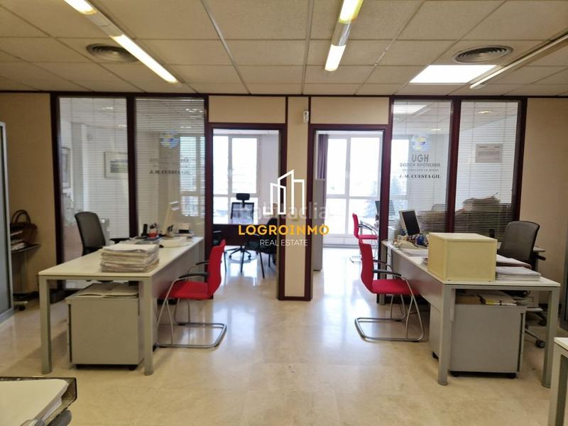 Foto 95ccf564-1f5e-4248-a940-49906aa83b0f. Oficina amb calefacció a Gran Via Logroño Foto 95ccf564-1f5e-4248-a940-49906aa83b0f. Oficina amb calefacció a Gran Via Logroño