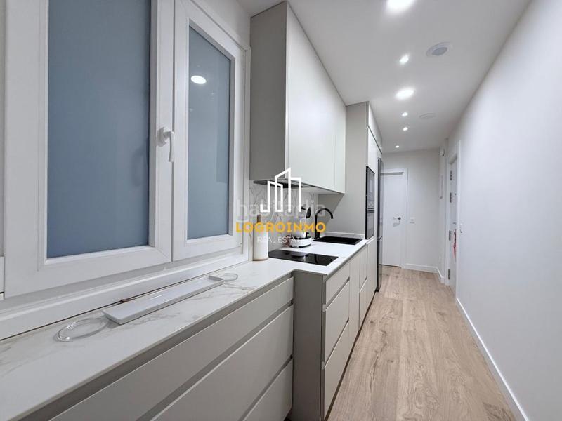 Foto 735fd7f9-f8ea-4754-983f-6332e1ab31b4. Appartement avec chauffage dans Gran Via Logroño Foto 735fd7f9-f8ea-4754-983f-6332e1ab31b4. Appartement avec chauffage dans Gran Via Logroño