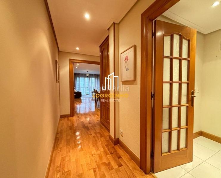 Foto 0c66fbdf-6a6e-4c09-ad04-28666505a8e2. Alquiler piso  en alquiler el espolón, en Gran Via Logroño Foto 0c66fbdf-6a6e-4c09-ad04-28666505a8e2. Alquiler piso  en alquiler el espolón, en Gran Via Logroño