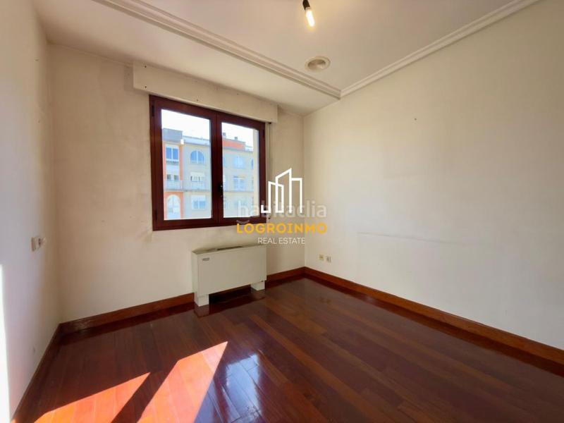Foto 6f1e30f7-47f0-4a5e-8435-be216682af4b. Appartement avec chauffage parking dans Gran Via Logroño Foto 6f1e30f7-47f0-4a5e-8435-be216682af4b. Appartement avec chauffage parking dans Gran Via Logroño
