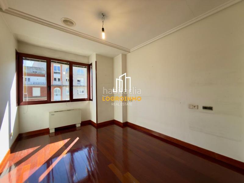 Foto c49b819c-4d56-4b08-a1ca-28cfb3b33216. Appartement avec chauffage parking dans Gran Via Logroño Foto c49b819c-4d56-4b08-a1ca-28cfb3b33216. Appartement avec chauffage parking dans Gran Via Logroño