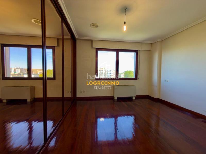 Foto edb2fe7f-3df8-49f5-87ea-2b22f400a237. Appartement avec chauffage parking dans Gran Via Logroño Foto edb2fe7f-3df8-49f5-87ea-2b22f400a237. Appartement avec chauffage parking dans Gran Via Logroño