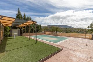 Chalet à Cogollos de la Vega. El paraíso si existe....y está solo a 20 minutos de granada!!! Chalet à Cogollos de la Vega. El paraíso si existe....y está solo a 20 minutos de granada!!!