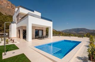 Chalet en Polop. Costa blanca eiendom presenta estas espectaculares villas contem Chalet en Polop. Costa blanca eiendom presenta estas espectaculares villas contem