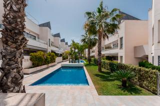 Maison à La Veleta. Bienvenido a villa amalia, una casa adosada moderna y única con Maison à La Veleta. Bienvenido a villa amalia, una casa adosada moderna y única con