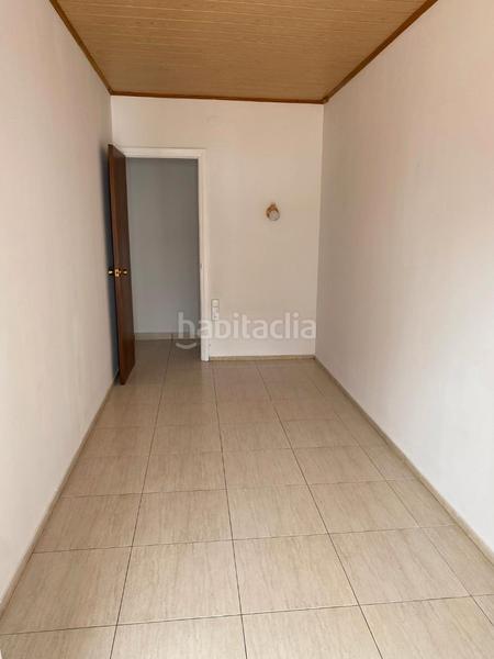 Foto 5fdb5368-cdad-4ca3-a41b-068866500d06. Casa amb calefacció aparcament a Barri dels Escriptors Salt Foto 5fdb5368-cdad-4ca3-a41b-068866500d06. Casa amb calefacció aparcament a Barri dels Escriptors Salt