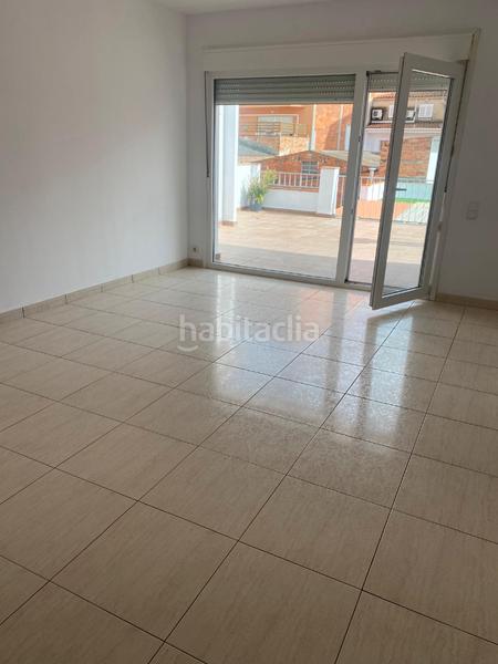 Foto 6aa8dc44-e4de-49d8-8c86-587b4d4fb31f. Casa amb calefacció aparcament a Barri dels Escriptors Salt Foto 6aa8dc44-e4de-49d8-8c86-587b4d4fb31f. Casa amb calefacció aparcament a Barri dels Escriptors Salt