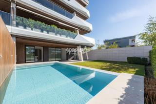 Planta baixa  Avenida luis garcía cereceda. Exclusividad, privacidad y estilo en un bajo de esquina con jard Planta baixa  Avenida luis garcía cereceda. Exclusividad, privacidad y estilo en un bajo de esquina con jard