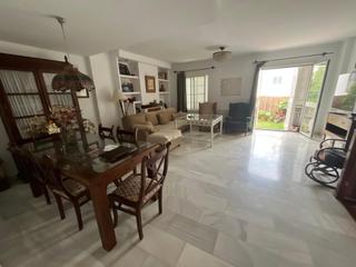 Maison jumelée à Lepanto. Chalet adosado en mairena del aljarafe aljarasol. Maison jumelée à Lepanto. Chalet adosado en mairena del aljarafe aljarasol.