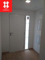 Rez-de-chaussée Calle madrid. Bajo vivienda dos apartamentos en primera planta a la venta en Rez-de-chaussée Calle madrid. Bajo vivienda dos apartamentos en primera planta a la venta en