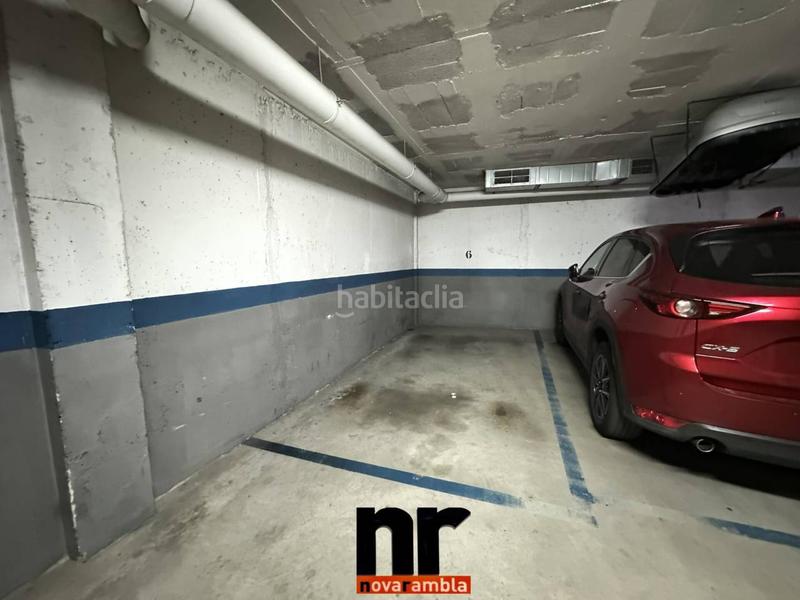 Foto bd1e3178-9a58-4076-acc6-e5cb6d35c94b. Zweistöckige wohnung mit heizung parking in Centre Sabadell Foto bd1e3178-9a58-4076-acc6-e5cb6d35c94b. Zweistöckige wohnung mit heizung parking in Centre Sabadell