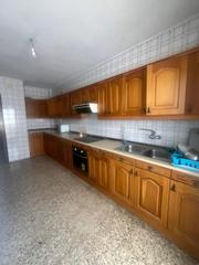 Location Appartement à Casco Antiguo. Piso en alquiler en colón cáceres amueblado y con garaje inclu Location Appartement à Casco Antiguo. Piso en alquiler en colón cáceres amueblado y con garaje inclu