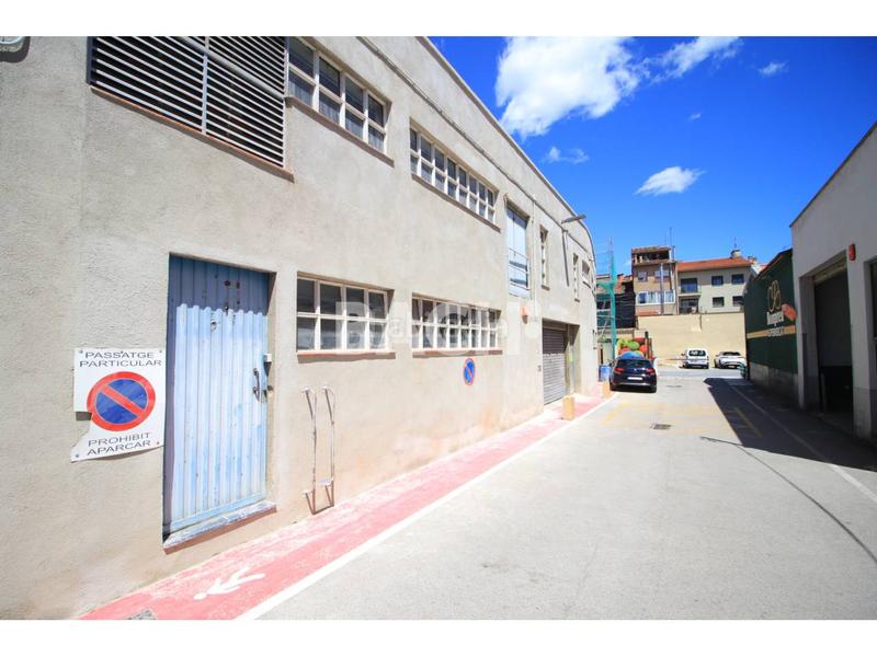 Foto f526abee-e975-46f0-93e6-d17ed9af1f47. Autoparkplatz in Nord Vic Foto f526abee-e975-46f0-93e6-d17ed9af1f47. Autoparkplatz in Nord Vic