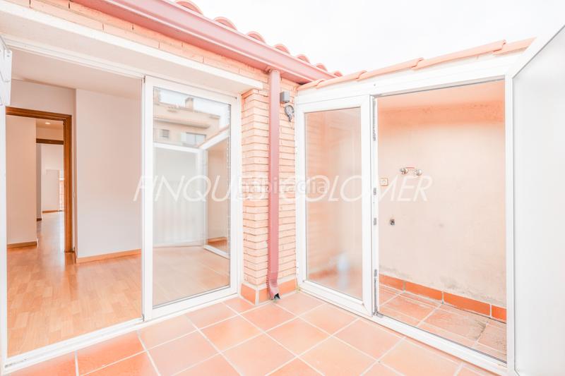 Foto 0190dbed-d63d-4595-b6af-fcc8591d0464. Duplex avec chauffage parking dans Ca n´Oriol Rubí Foto 0190dbed-d63d-4595-b6af-fcc8591d0464. Duplex avec chauffage parking dans Ca n´Oriol Rubí