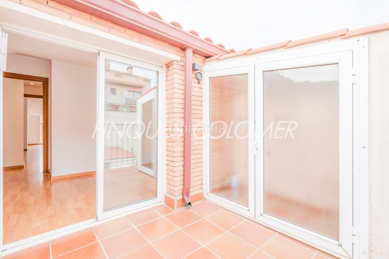 Foto 041ba41e-1d41-4378-8458-0c0b49723119. Duplex avec chauffage parking dans Ca n´Oriol Rubí Foto 041ba41e-1d41-4378-8458-0c0b49723119. Duplex avec chauffage parking dans Ca n´Oriol Rubí