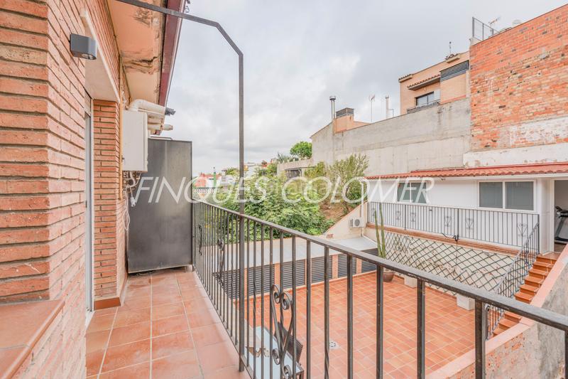 Foto 06cd2238-d66f-4b30-b9a7-22045fc932e9. Duplex avec chauffage parking dans Ca n´Oriol Rubí Foto 06cd2238-d66f-4b30-b9a7-22045fc932e9. Duplex avec chauffage parking dans Ca n´Oriol Rubí