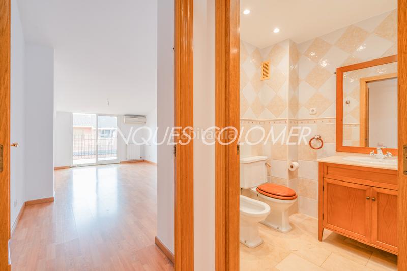 Foto 196ab06e-618b-4e1d-af0a-44936339f822. Duplex avec chauffage parking dans Ca n´Oriol Rubí Foto 196ab06e-618b-4e1d-af0a-44936339f822. Duplex avec chauffage parking dans Ca n´Oriol Rubí