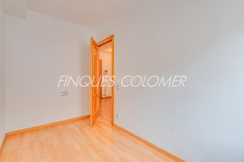 Foto 2e5d70aa-21ff-4f04-a9c2-092156350db9. Duplex avec chauffage parking dans Ca n´Oriol Rubí Foto 2e5d70aa-21ff-4f04-a9c2-092156350db9. Duplex avec chauffage parking dans Ca n´Oriol Rubí