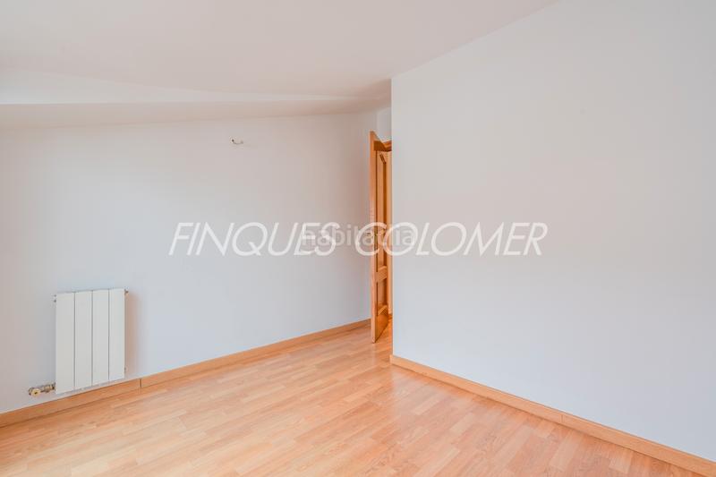 Foto 326fd2a8-2c1c-40fe-b63f-6adcb7901119. Duplex avec chauffage parking dans Ca n´Oriol Rubí Foto 326fd2a8-2c1c-40fe-b63f-6adcb7901119. Duplex avec chauffage parking dans Ca n´Oriol Rubí