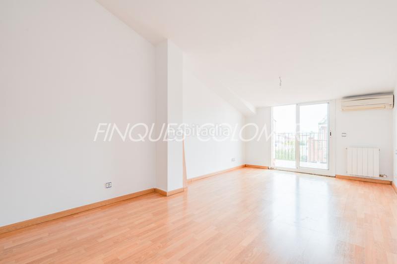 Foto 6a6d09d7-e868-459d-8e38-7d0e454b8797. Duplex avec chauffage parking dans Ca n´Oriol Rubí Foto 6a6d09d7-e868-459d-8e38-7d0e454b8797. Duplex avec chauffage parking dans Ca n´Oriol Rubí