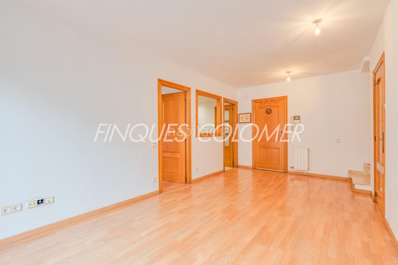 Foto 6b6eea27-854a-43a4-83e6-16ad068ee940. Duplex avec chauffage parking dans Ca n´Oriol Rubí Foto 6b6eea27-854a-43a4-83e6-16ad068ee940. Duplex avec chauffage parking dans Ca n´Oriol Rubí