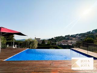 Maison à Mas Mora-Sant Daniel. Casa con piscina desbordante y ascensor en tordera (urb.) Maison à Mas Mora-Sant Daniel. Casa con piscina desbordante y ascensor en tordera (urb.)