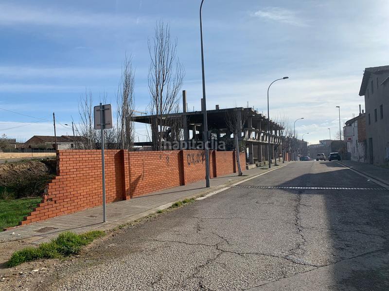 Foto 98b5e916-aea6-48b9-abb4-72a6a197f947. Terreny residencial a carrer joan maragall 24 a Balaguer Foto 98b5e916-aea6-48b9-abb4-72a6a197f947. Terreny residencial a carrer joan maragall 24 a Balaguer