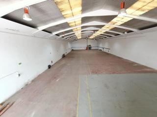 Affitto Capannone industriale in Villalonquéjar. Nave industrial en alquiler en el polígono de villalonquéjar, bu Affitto Capannone industriale in Villalonquéjar. Nave industrial en alquiler en el polígono de villalonquéjar, bu