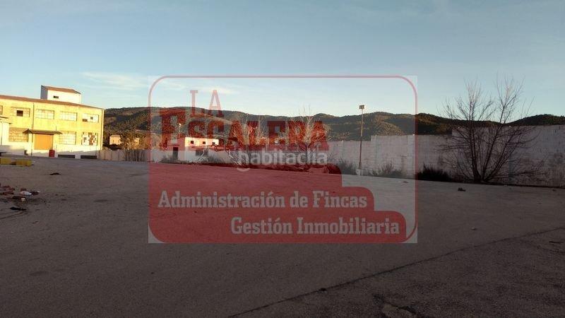 Foto b2288b55-15bd-405c-bc1f-15fd8ea1e22e. Terreny residencial a Ibi Foto b2288b55-15bd-405c-bc1f-15fd8ea1e22e. Terreny residencial a Ibi