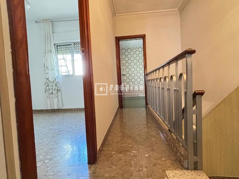 Foto d29dbd26-19c7-42a2-a0d2-c6602f492658. Casa amb aparcament a Barrio Alto San Juan de Aznalfarache Foto d29dbd26-19c7-42a2-a0d2-c6602f492658. Casa amb aparcament a Barrio Alto San Juan de Aznalfarache