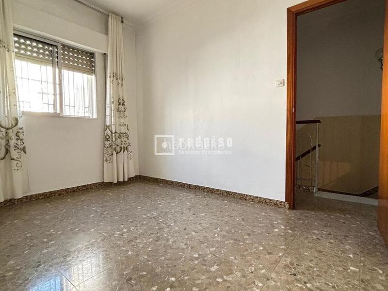 Foto 32f0962b-9cc6-4238-9ac9-14fccf404179. House with parking in Barrio Alto San Juan de Aznalfarache Foto 32f0962b-9cc6-4238-9ac9-14fccf404179. House with parking in Barrio Alto San Juan de Aznalfarache