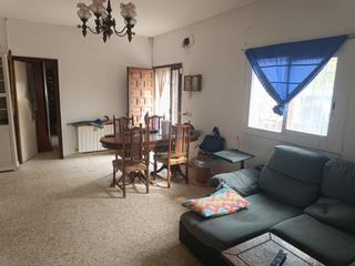 Maison à Can Vinyals. Amplia casa en esparreguera con jardín y piscina Maison à Can Vinyals. Amplia casa en esparreguera con jardín y piscina