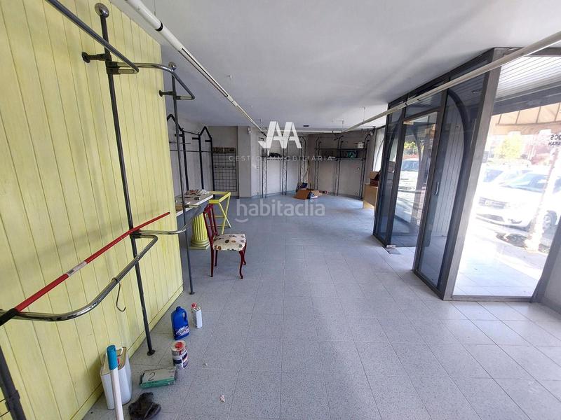 Foto c85b3931-c22e-4e68-bbf5-32efa3c3c88f. Alquiler local comercial  en alquiler zona Llevant en Igualada Foto c85b3931-c22e-4e68-bbf5-32efa3c3c88f. Alquiler local comercial  en alquiler zona Llevant en Igualada