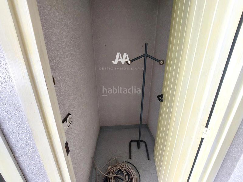 Foto f39f7053-c314-4438-bacd-f987d3cc8607. Alquiler local comercial  en alquiler zona Llevant en Igualada Foto f39f7053-c314-4438-bacd-f987d3cc8607. Alquiler local comercial  en alquiler zona Llevant en Igualada