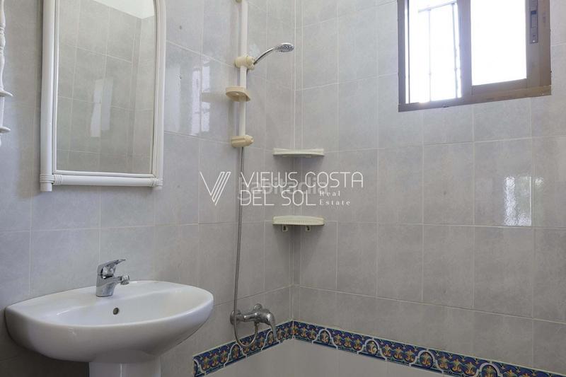 Foto a30ea530-f2de-47bb-8fe6-c2e805fd6836. Casa amb aparcament a Torrox pueblo Torrox Foto a30ea530-f2de-47bb-8fe6-c2e805fd6836. Casa amb aparcament a Torrox pueblo Torrox