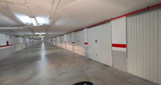 Parking voiture à Les Bassetes - El Marjal Parking voiture à Les Bassetes - El Marjal