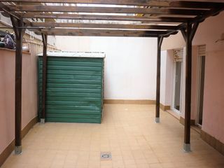 Piso Carrer cami de can comelles. Piso con terraza y parking Piso Carrer cami de can comelles. Piso con terraza y parking