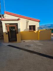 Maison Calle calleja de la fuente 7. Vivienda de nueva construcción en la puebla de san medel con ter Maison Calle calleja de la fuente 7. Vivienda de nueva construcción en la puebla de san medel con ter
