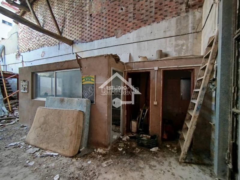 Foto 791fd961-e8d8-473e-beb2-2d137dedeb95. Edifici a Viana Foto 791fd961-e8d8-473e-beb2-2d137dedeb95. Edifici a Viana