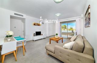 Maison jumelée Parque antonio galvez. Apartamento moderno planta baja situado en la encantadora torre Maison jumelée Parque antonio galvez. Apartamento moderno planta baja situado en la encantadora torre