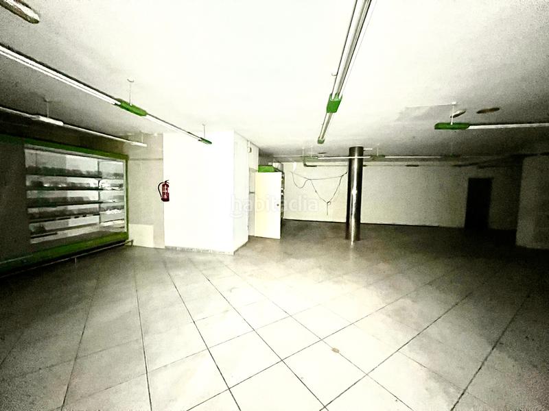 Foto b6ce94b5-6908-4400-8b24-d8814feeb1f7. Locale commerciale in Plaça Catalunya Manresa Foto b6ce94b5-6908-4400-8b24-d8814feeb1f7. Locale commerciale in Plaça Catalunya Manresa