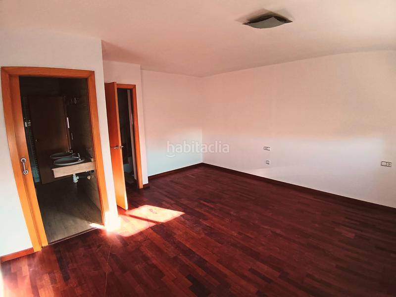 Foto 4724b951-e5a8-4400-8ff8-6dd76688f7c1. Xalet amb aparcament a Benavent de Segrià Foto 4724b951-e5a8-4400-8ff8-6dd76688f7c1. Xalet amb aparcament a Benavent de Segrià