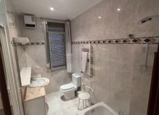 Pis a Zona Indautxu. Venta de piso exterior con balcon en indautxu Pis a Zona Indautxu. Venta de piso exterior con balcon en indautxu