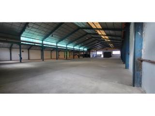 Miete Fabrikhalle in La Estación. Gran nave industrial en alquiler en el nevero Miete Fabrikhalle in La Estación. Gran nave industrial en alquiler en el nevero